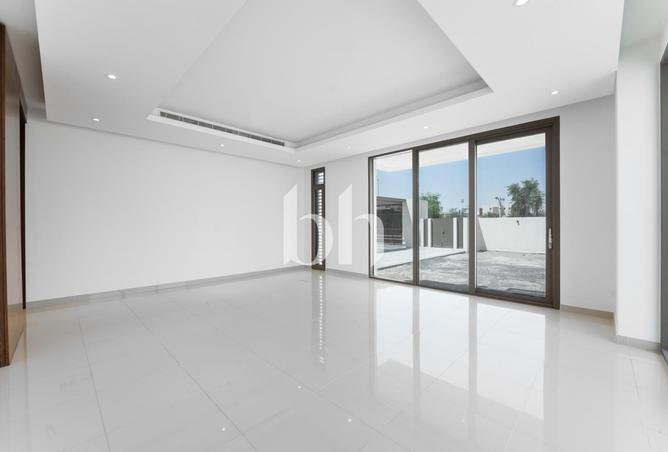 Brand New | Prime Location | Modern Layout — photo 5