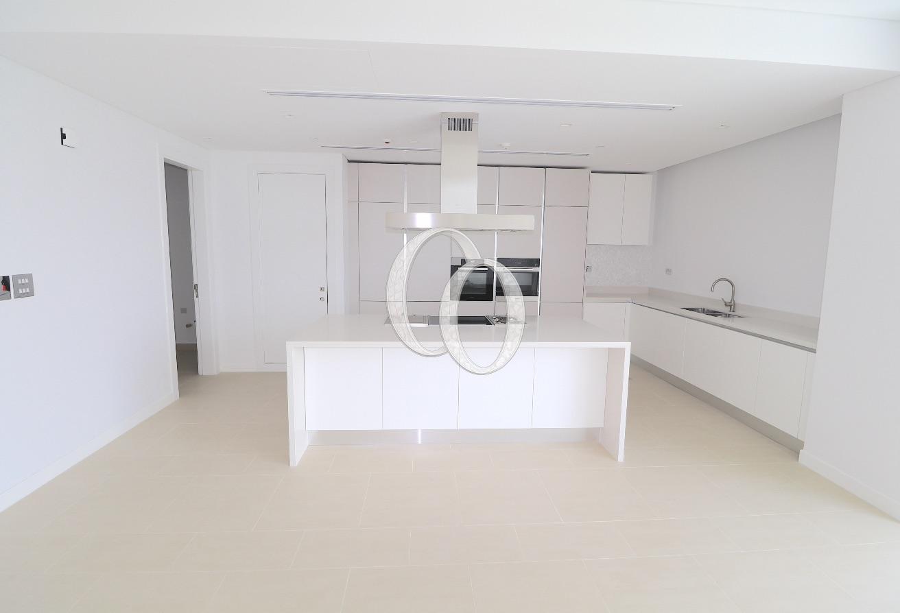 Burj Views | 2 Bedroom | Ready Vacant photo 2