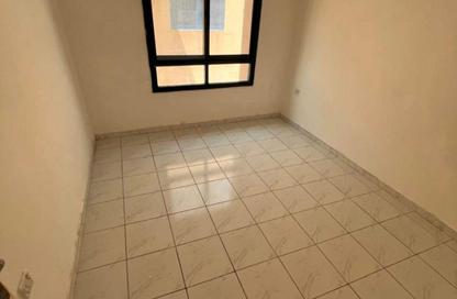 Apartment - 1 Bedroom - 1 Bathroom for rent in Al Butina 9 Building - Al Butina - Sharjah Apartment - 1 Bedroom - 1 Bathroom for rent in Al Butina 9 Building - Al Butina - Sharjah