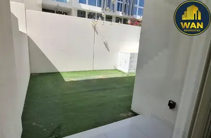 تاون هاوس - 3 غرف نوم - 5 حمامات للايجار في سنتوري - داماك هيلز 2 - دبي