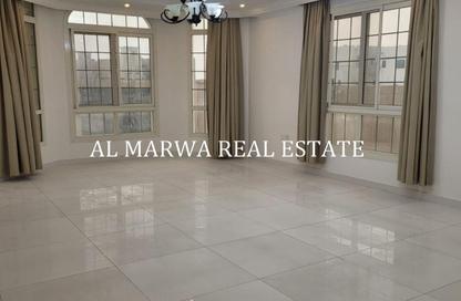 Villa - 4 - 6 for rent in Hoshi 1 - Hoshi - Al Badie - Sharjah Villa - 4 - 6 for rent in Hoshi 1 - Hoshi - Al Badie - Sharjah