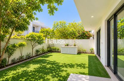 Townhouse - 3 - 4 for sale in Zahra Townhouses - Town Square - Dubai Townhouse - 3 - 4 for sale in Zahra Townhouses - Town Square - Dubai