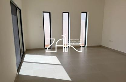 Villa - 4 Bedrooms - 6 Bathrooms for rent in Fay Al Reeman II - Al Shamkha - Abu Dhabi
