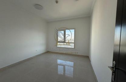 Apartment - 2 Bedrooms - 2 Bathrooms for rent in Al Majaz 2 - Al Majaz - Sharjah Apartment - 2 Bedrooms - 2 Bathrooms for rent in Al Majaz 2 - Al Majaz - Sharjah