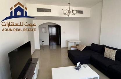 Apartment - 2 Bedrooms - 3 Bathrooms for sale in Rose Tower 1 - Rose Tower - Al Khan - Sharjah