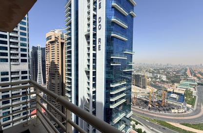 Apartment - 1 Bedroom - 2 Bathrooms for rent in Icon Tower 1 - JLT Cluster M - Jumeirah Lake Towers - Dubai Apartment - 1 Bedroom - 2 Bathrooms for rent in Icon Tower 1 - JLT Cluster M - Jumeirah Lake Towers - Dubai