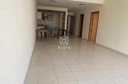 شقة - غرفة نوم - 2 حمامات للايجار في جاردينيا 1 - حدائق الإمارات 1 - قرية جميرا الدائرية - دبي