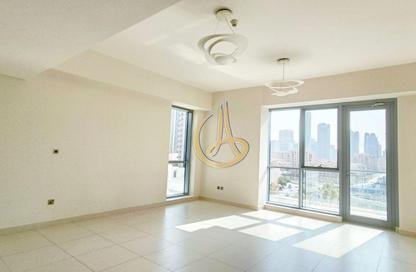 Apartment - 1 Bedroom - 2 Bathrooms for sale in Bahwan Tower Downtown - Downtown Dubai - Dubai