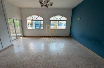 Villa - 4 Bedrooms - 4 Bathrooms for rent in Al Safa 2 - Al Safa - Dubai Villa - 4 Bedrooms - 4 Bathrooms for rent in Al Safa 2 - Al Safa - Dubai