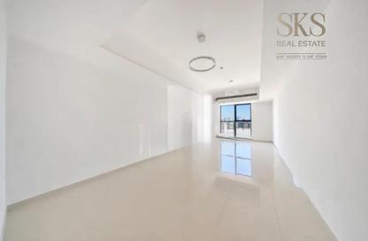 Apartment - 2 - 3 for rent in Zee Zee Tower - Al Barsha 1 - Al Barsha - Dubai