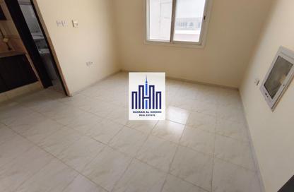 Apartment - Studio - 1 Bathroom for rent in Muwailih Building - Muwaileh - Sharjah