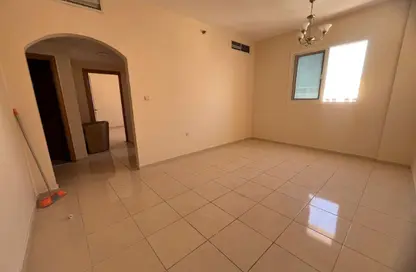 Apartment - 1 Bedroom - 2 Bathrooms for rent in Al Qulaya'ah - Al Sharq - Sharjah