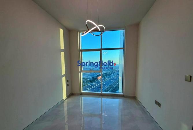 104121594 - Property Image 2