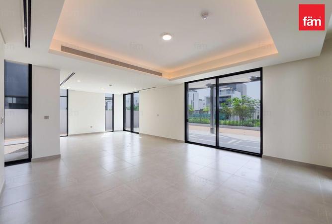 114162122 - Property Image 2