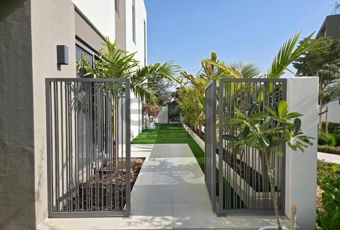 2On9AyGjrw8 - Property Image 2