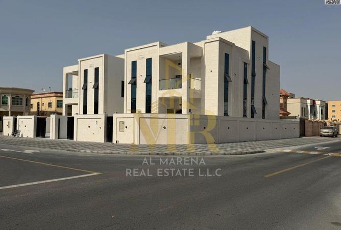 87052134 - Property Image 2