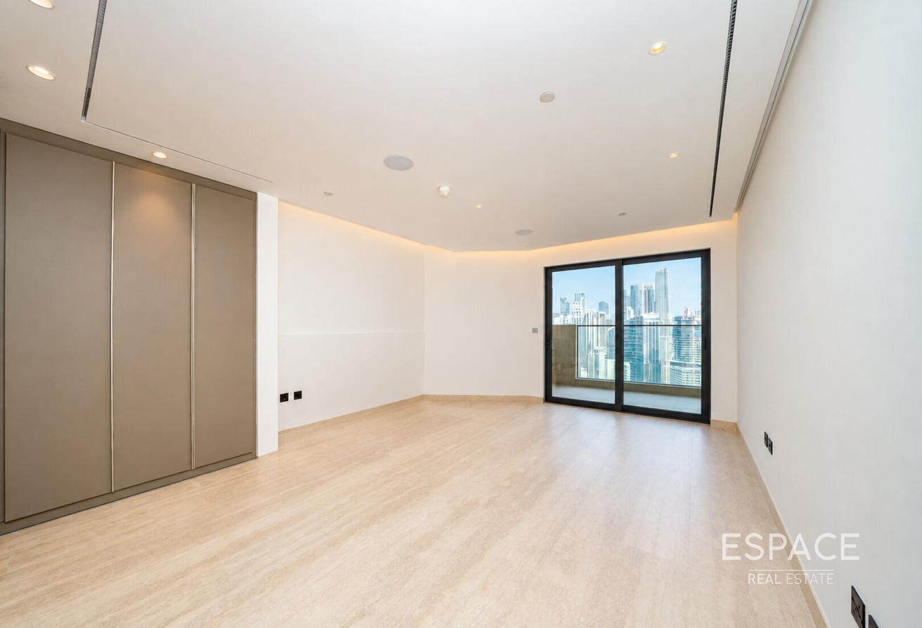 Elite Living | Private Facilities | Large Layouts photo 8