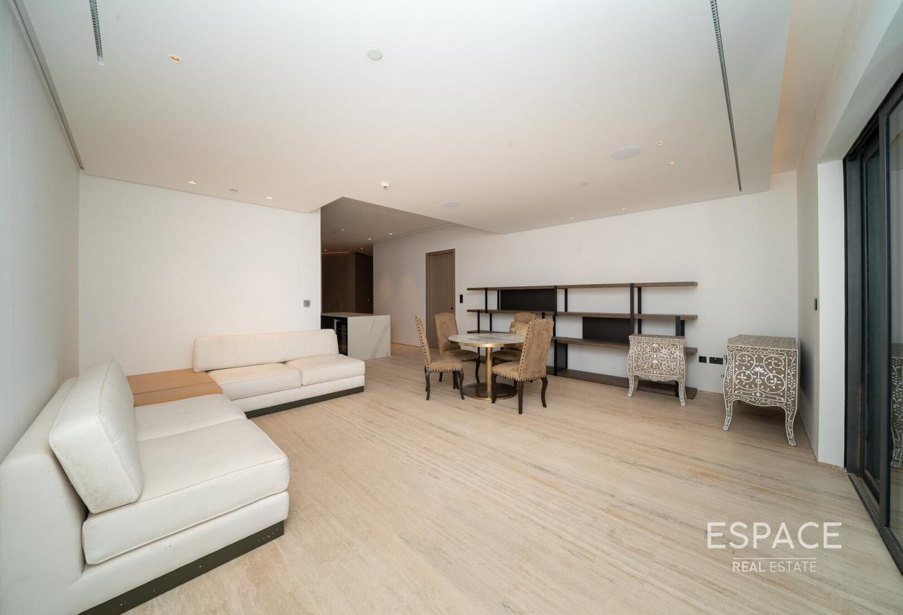 Elite Living | Private Facilities | Large Layouts photo 3