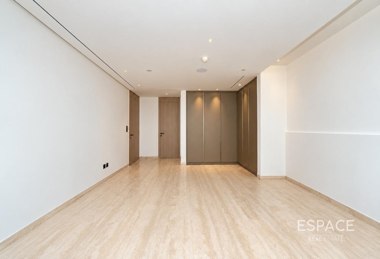 Elite Living | Private Facilities | Large Layouts photo 10