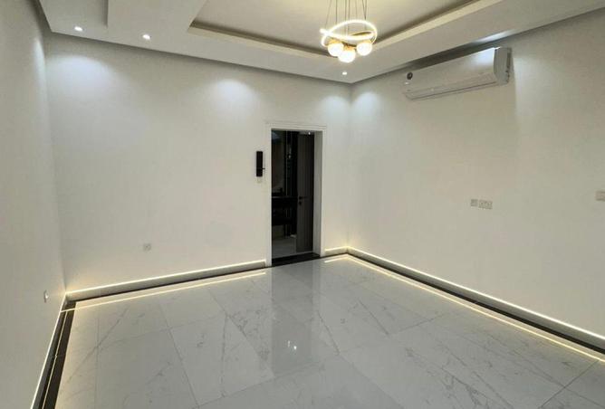 95711419 - Property Image 2