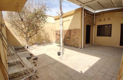 Villa - 4 - 3 for rent in Al Ghafeyah area - Sharjah
