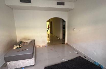 Apartment - 2 Bedrooms - 2 Bathrooms for rent in Al Mowaihat 3 - Al Mowaihat - Ajman