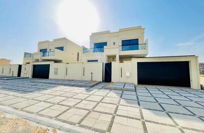 Villa - 5 Bedrooms - 7 Bathrooms for rent in Tilal City A - Tilal City - Sharjah