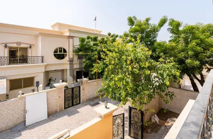 Villa - 4 Bedrooms - 5 Bathrooms for rent in Al Safa 1 Villas - Al Safa 1 - Al Safa - Dubai