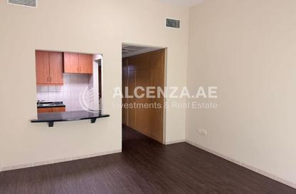 Apartment - Studio - 1 Bathroom for rent in Building 113 - Contemporary Cluster - Discovery Gardens - Dubai