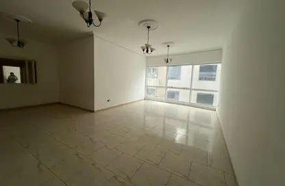 Apartment - 3 Bedrooms - 4 Bathrooms for rent in Al Majaz 2 - Al Majaz - Sharjah Apartment - 3 Bedrooms - 4 Bathrooms for rent in Al Majaz 2 - Al Majaz - Sharjah