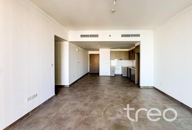 103701557 - Property Image 2