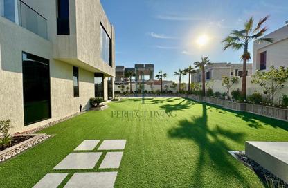 Villa - 5 Bedrooms - 7 Bathrooms for rent in Nad Al Sheba Villas - Nad Al Sheba 3 - Nad Al Sheba - Dubai Villa - 5 Bedrooms - 7 Bathrooms for rent in Nad Al Sheba Villas - Nad Al Sheba 3 - Nad Al Sheba - Dubai