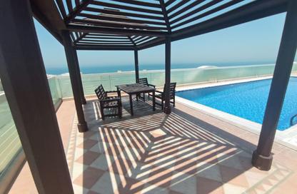 Apartment - 2 Bedrooms - 2 Bathrooms for rent in Al Qulaya'ah - Al Sharq - Sharjah