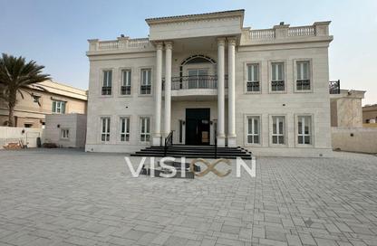 Villa - 6 - 7 for rent in Nad Al Sheba 4 - Nad Al Sheba - Dubai Villa - 6 - 7 for rent in Nad Al Sheba 4 - Nad Al Sheba - Dubai