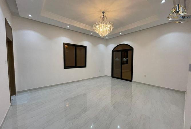 72307109 - Property Image 3