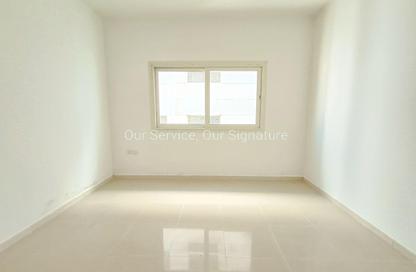 Apartment - 1 Bedroom - 2 Bathrooms for rent in New Al Taawun Road - Al Taawun - Sharjah