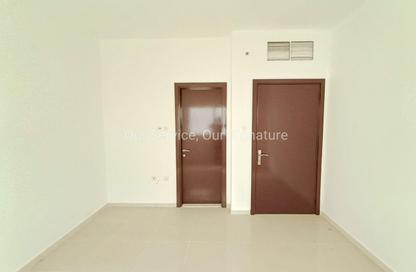 Apartment - 1 Bedroom - 2 Bathrooms for rent in New Al Taawun Road - Al Taawun - Sharjah
