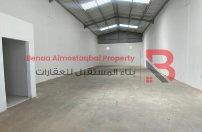 Warehouse - Studio - 1 Bathroom for rent in Wadi AL AIN 1 - Al Noud - Al Ain