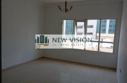 Apartment - 2 Bedrooms - 2 Bathrooms for rent in Crystal Plaza - Al Majaz 1 - Al Majaz - Sharjah