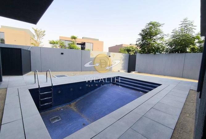 118577376 - Property Image 2