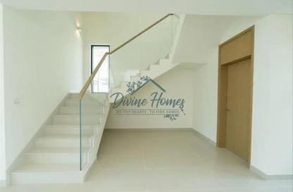 Villa - 4 - 5 for rent in Farm Gardens 1 - Farm Gardens - The Valley - Dubai