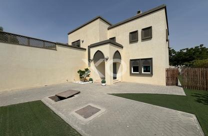 Villa - 3 Bedrooms - 4 Bathrooms for rent in District 8 - Jumeirah Park - Dubai Villa - 3 Bedrooms - 4 Bathrooms for rent in District 8 - Jumeirah Park - Dubai