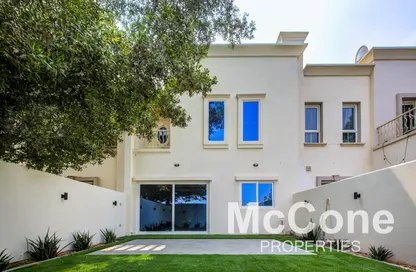 تاون هاوس - 2 غرف نوم - 3 حمامات للايجار في الينابيع 3 - الينابيع - دبي تاون هاوس - 2 غرف نوم - 3 حمامات للايجار في الينابيع 3 - الينابيع - دبي