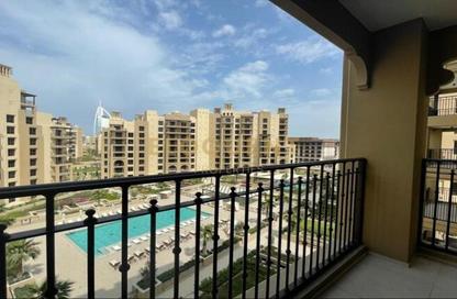 Apartment - 1 Bedroom - 2 Bathrooms for rent in Al Jazi 3 - Madinat Jumeirah Living - Umm Suqeim - Dubai