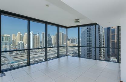 Apartment - 1 Bedroom - 2 Bathrooms for rent in Indigo Tower - JLT Cluster D - Jumeirah Lake Towers - Dubai