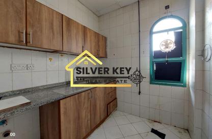 Apartment - 2 Bedrooms - 4 Bathrooms for rent in Abu Shagara building - Abu shagara - Sharjah