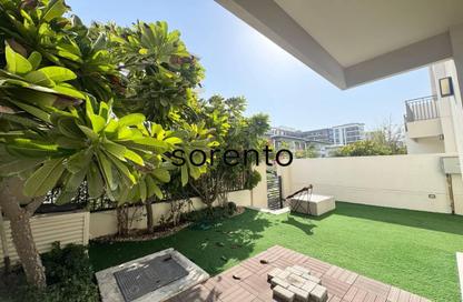 Townhouse - 3 - 3 for rent in Noor Townhouses - Town Square - Dubai