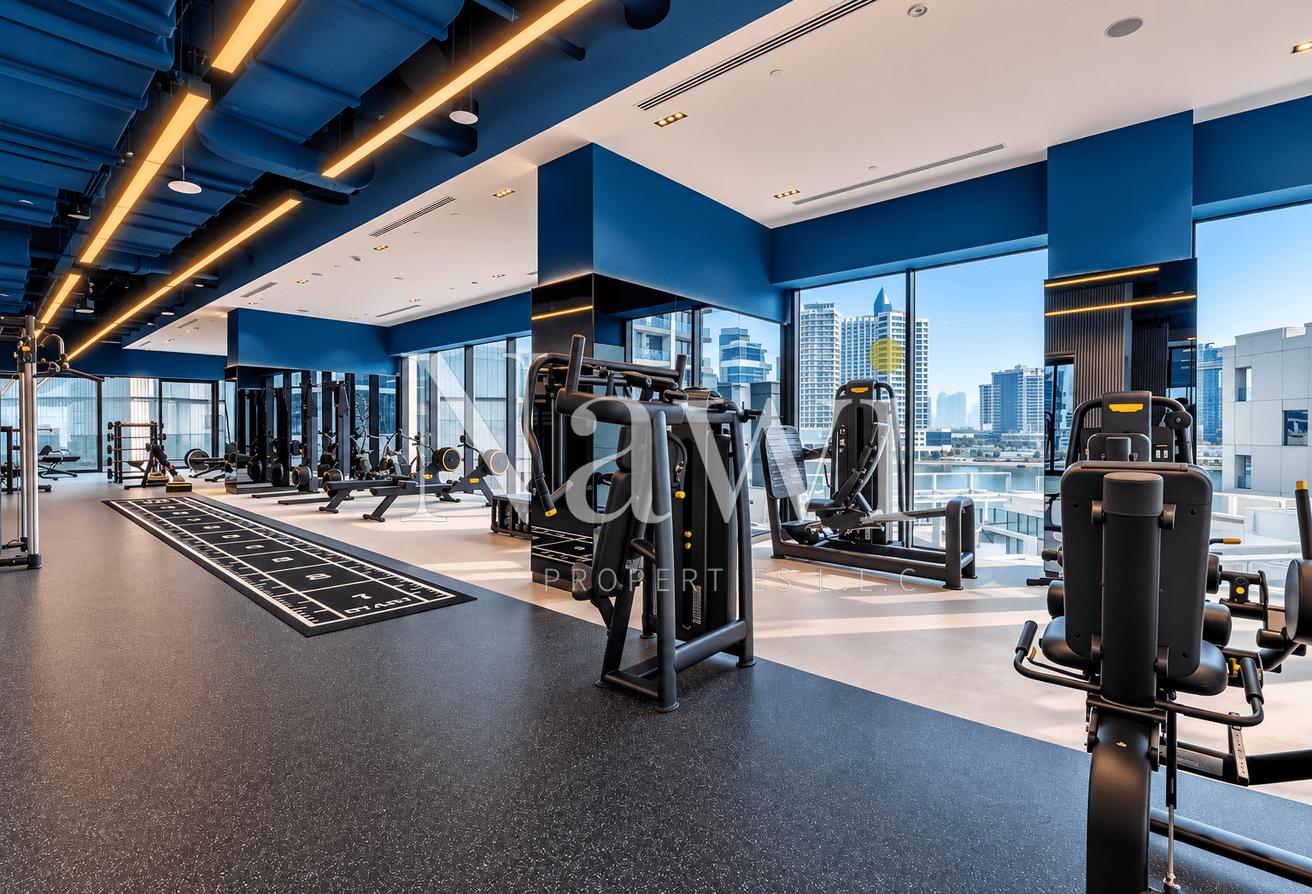 Spacious 3BR + Maid | Burj Khalifa & Canal Views photo 21
