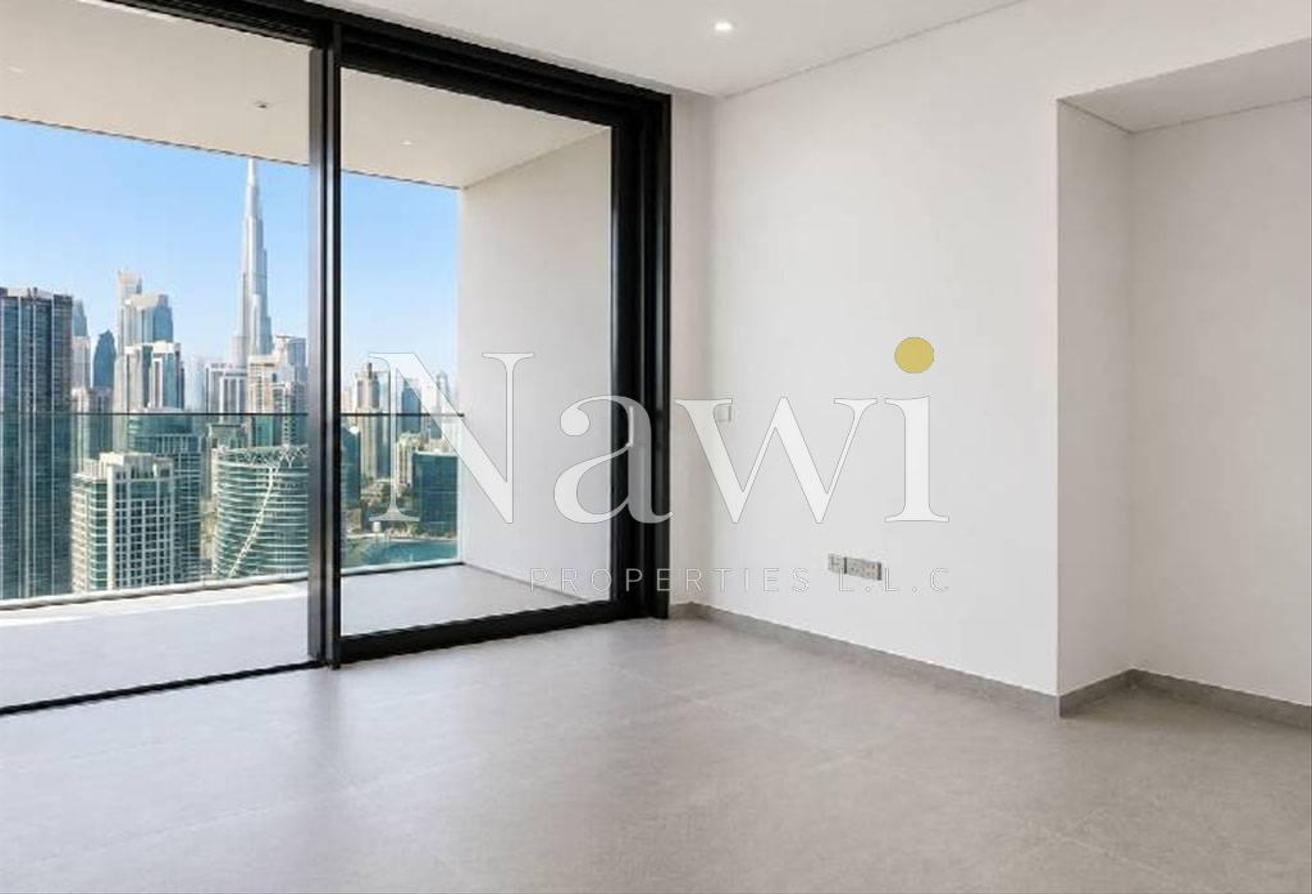 Spacious 3BR + Maid | Burj Khalifa & Canal Views photo 9