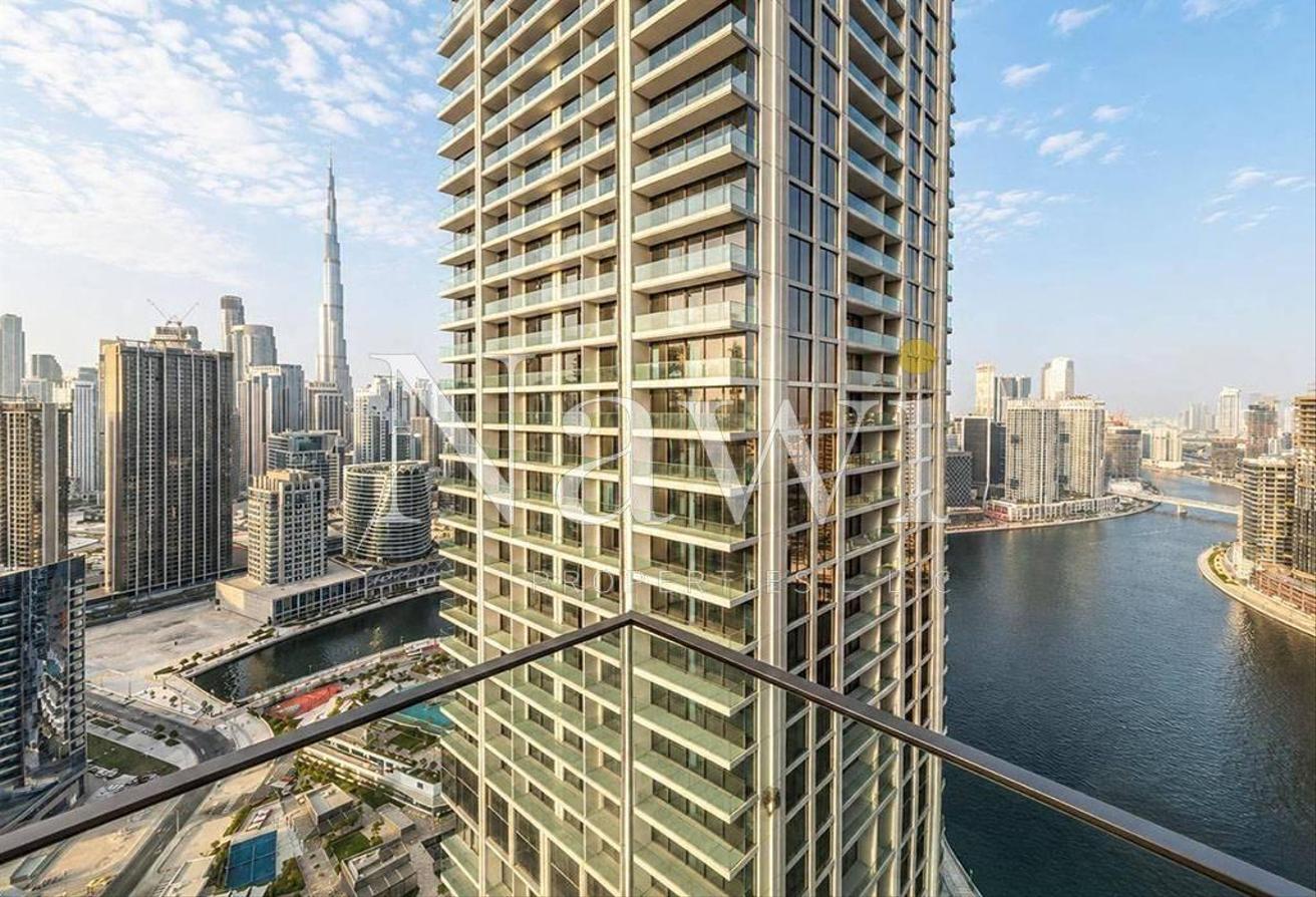 Spacious 3BR + Maid | Burj Khalifa & Canal Views photo 30